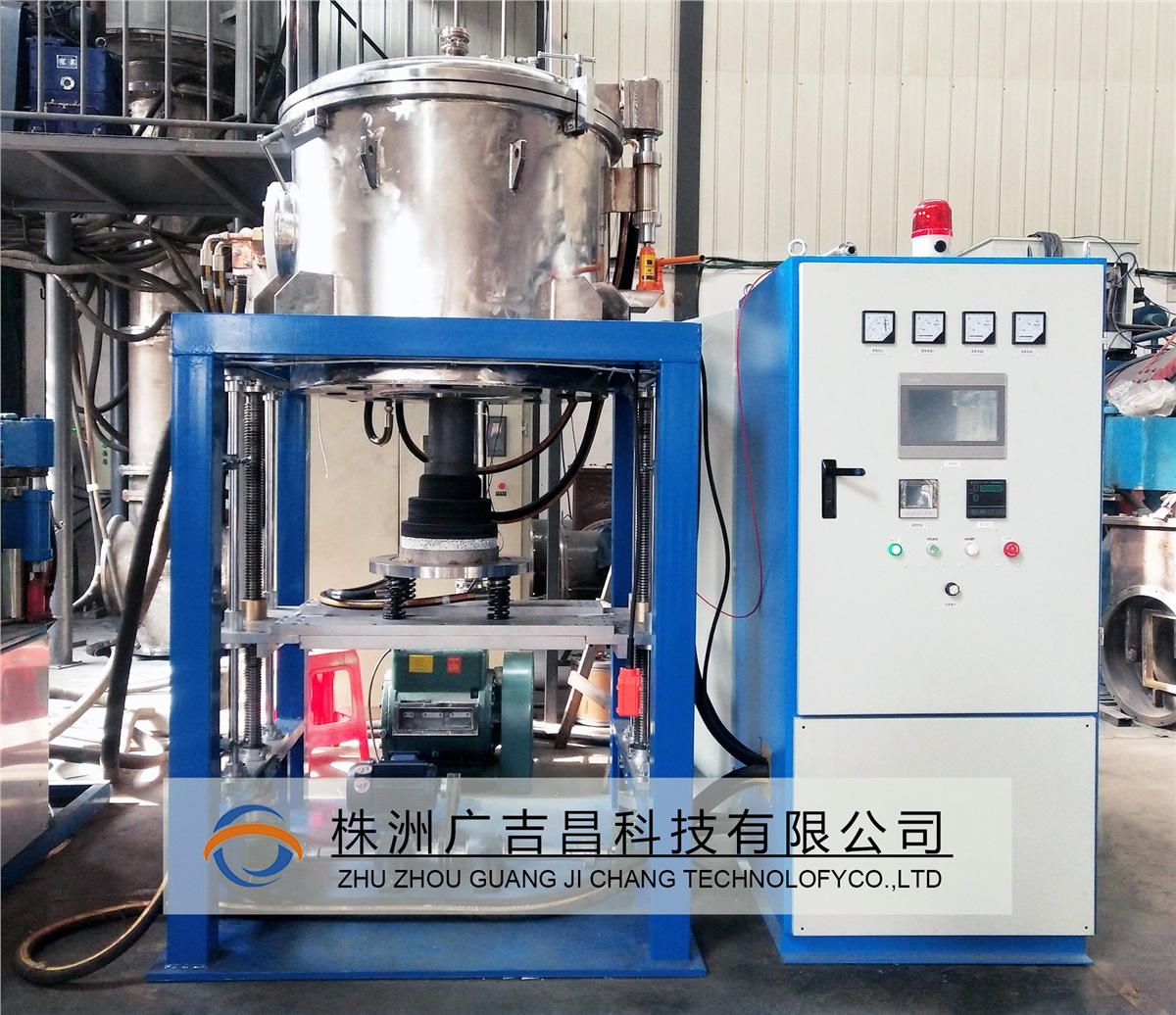 我司新型下出料石墨化爐設備發貨