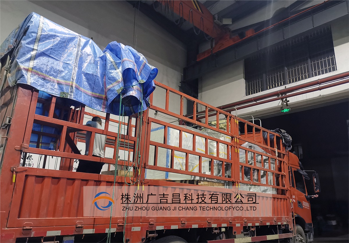 高頻感應加熱器設備發貨