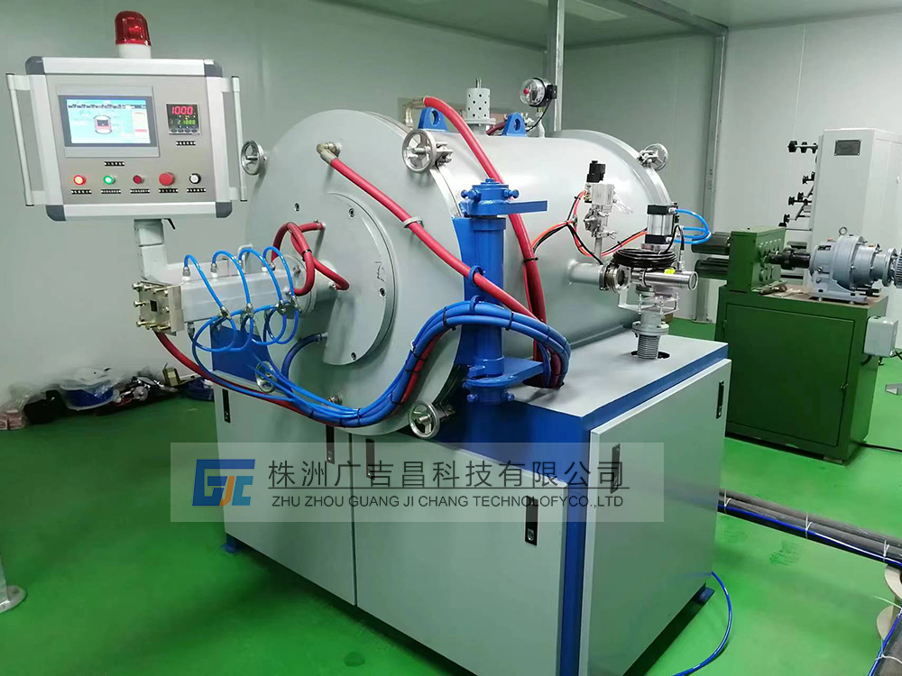 碳纖維連續石墨化爐安裝調試完畢